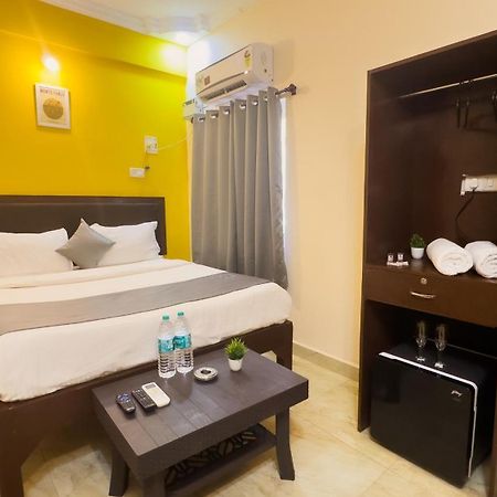 Hotel Candolim Aloft Kültér fotó